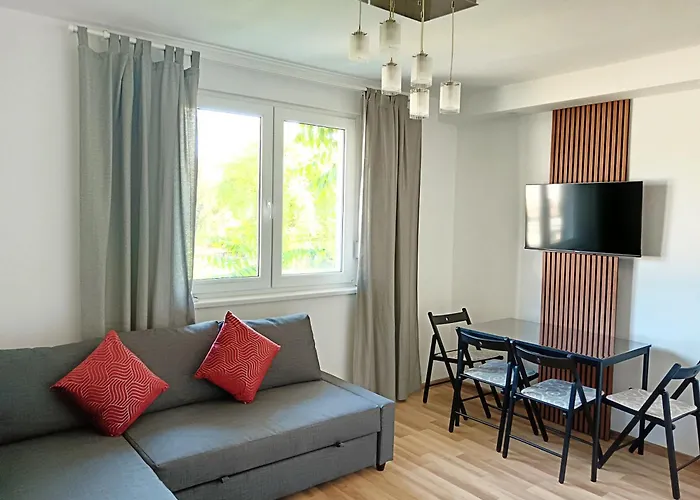 Garden View In The Downtown * Νόβι Σαντ